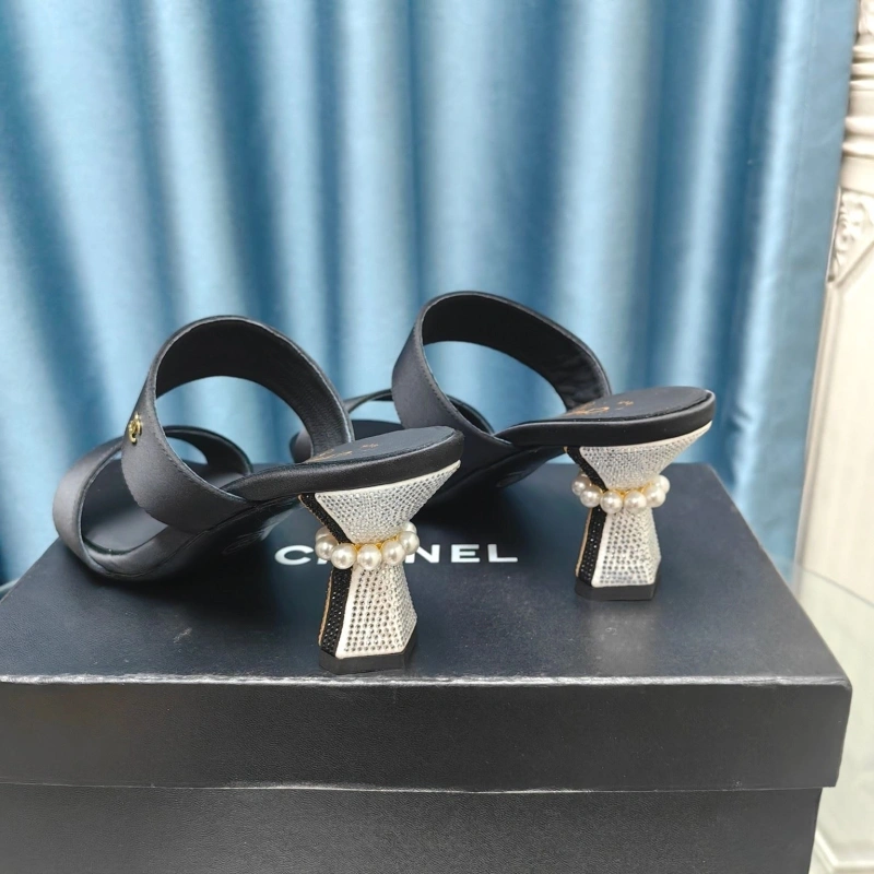Chxnxl Slippers Refined 127962