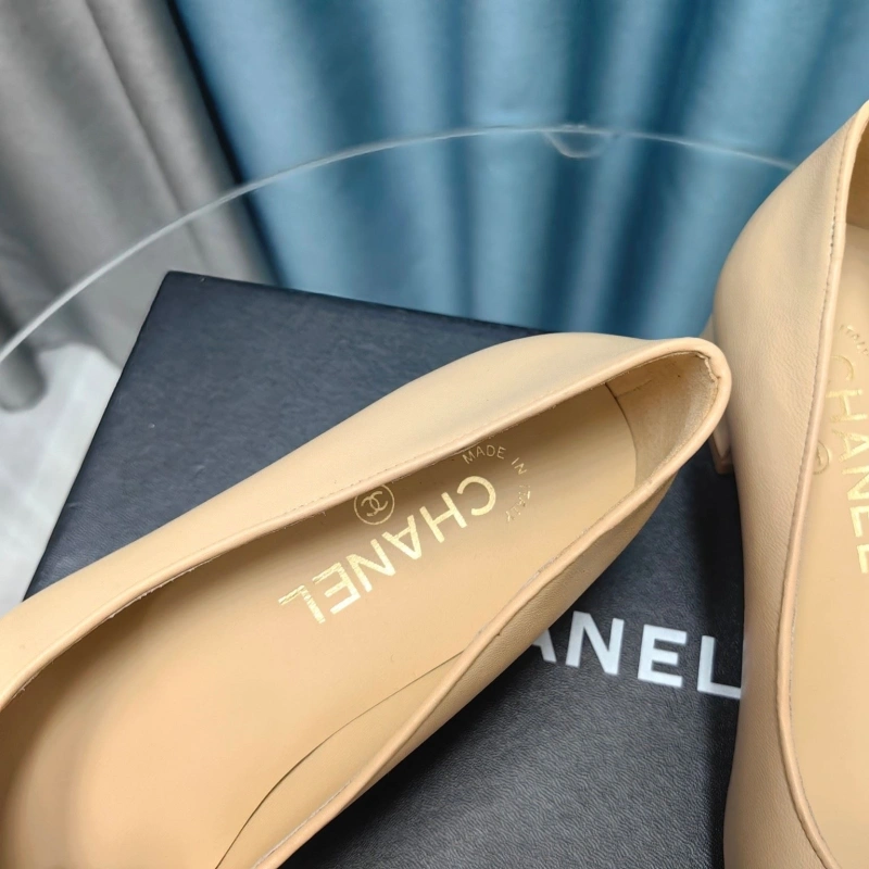 Stylish Chxnxl High Heels 128909