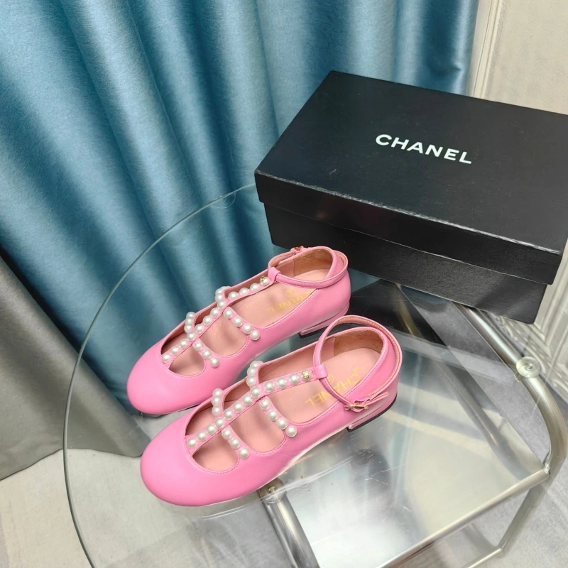 Trendsetting Chxnxl Sandals 128341