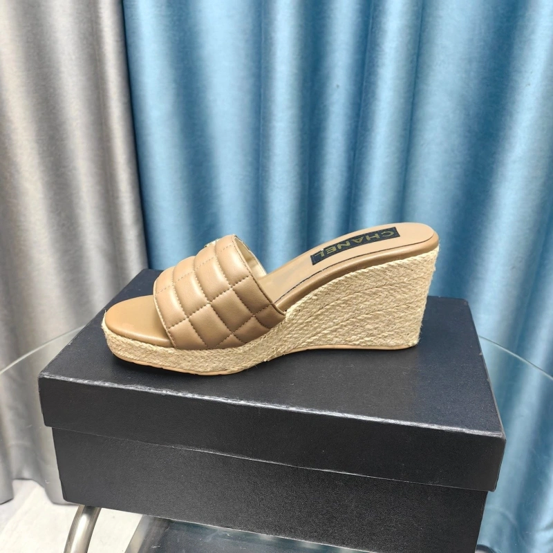 Chxnxl Slippers Sophisticated 127954
