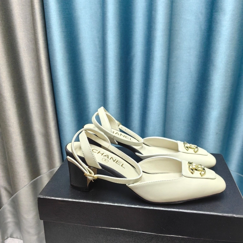 Sophisticated Chxnxl Sandals 128328