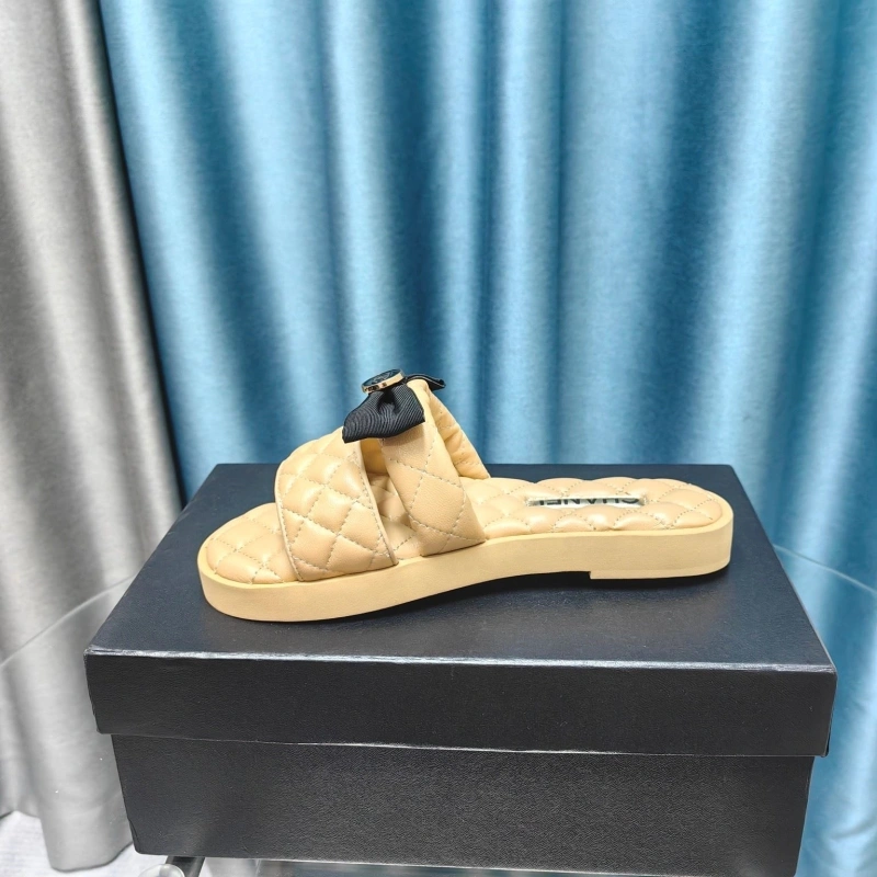 Chxnxl Slippers Sophisticated 127952