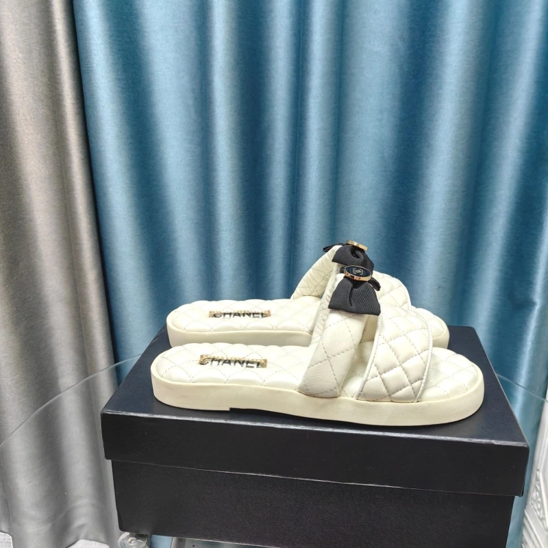 Chxnxl Slippers StreetReady 127953