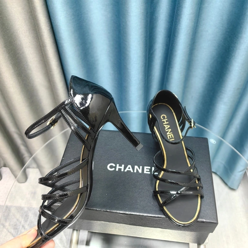 Trendy Chxnxl High Heels 128888