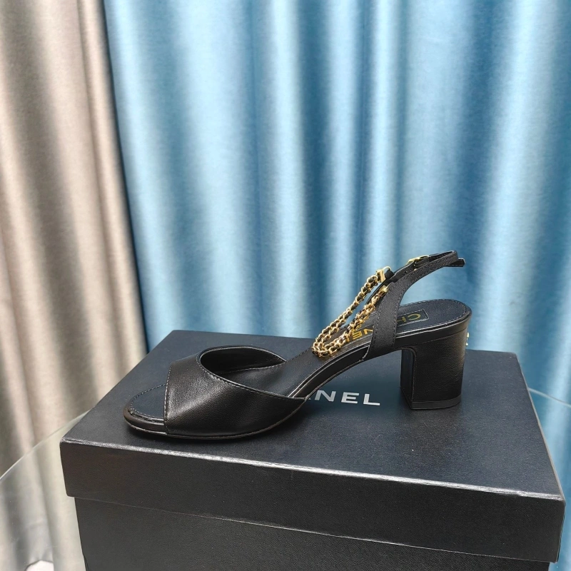 Minimalist Chxnxl Sandals 128323