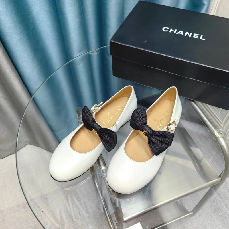 Unique Chxnxl Flat Shoes 129134