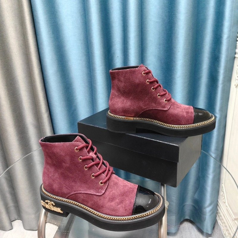 Lightweight Chxnxl Boots 129619