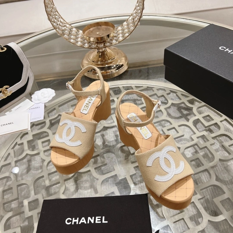 Bright Chxnxl Sandals 128309