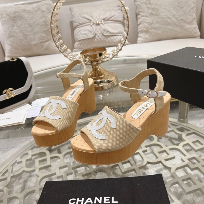 Bright Chxnxl Sandals 128309