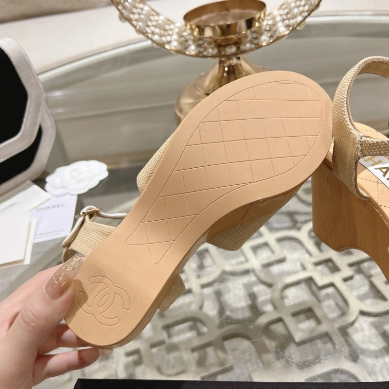 Bright Chxnxl Sandals 128309