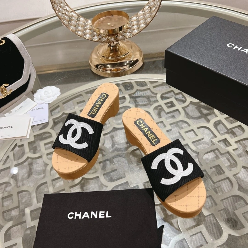Efficient Chxnxl Slippers 127947