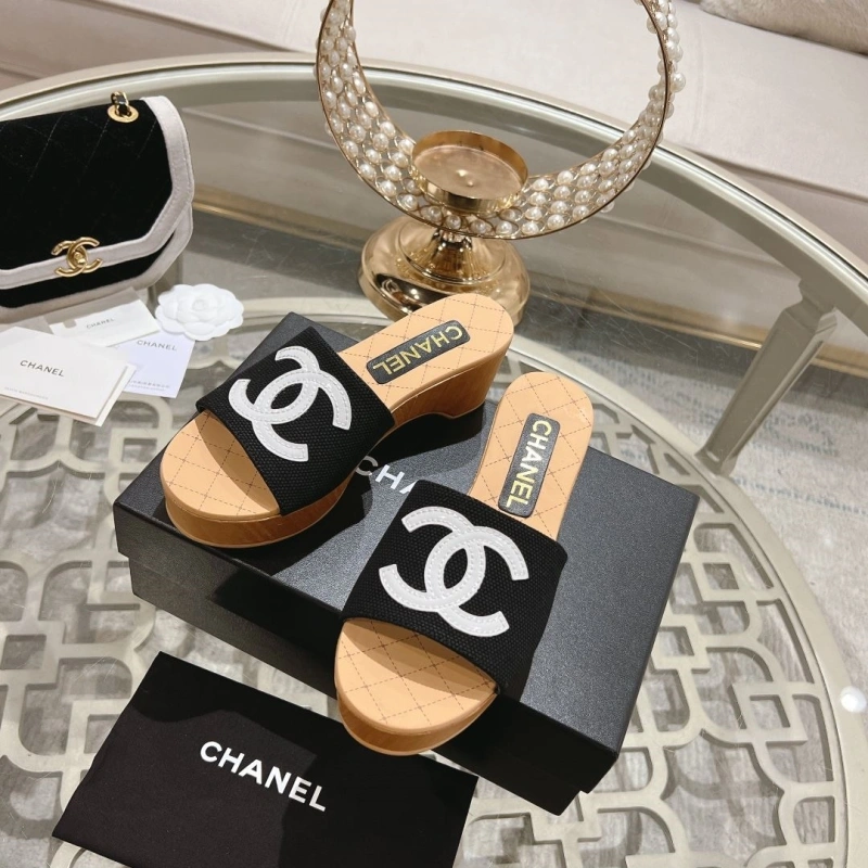 Efficient Chxnxl Slippers 127947