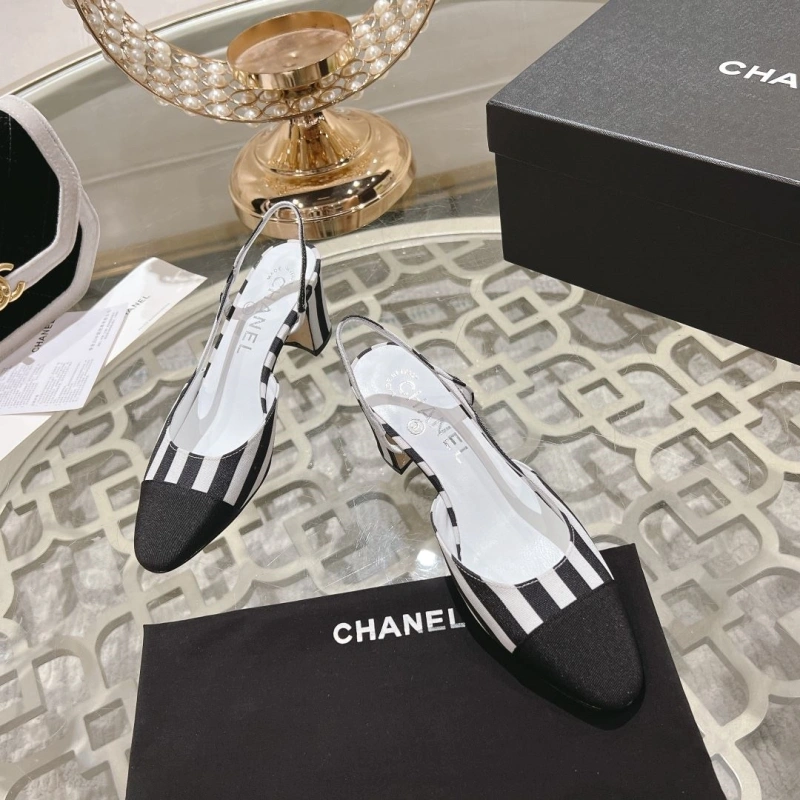 EasyMatch Chxnxl Sandals 128303