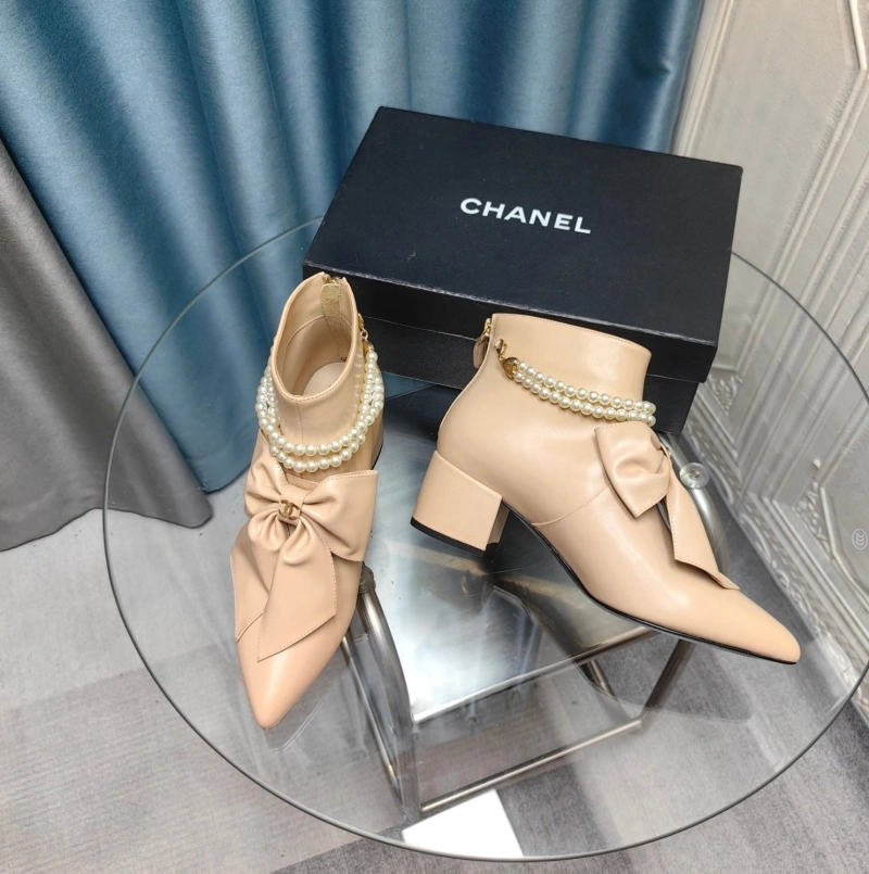 ModernLook Chxnxl Boots 129597