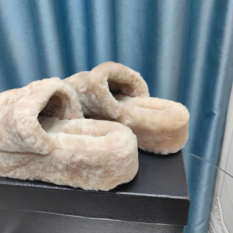 Chxnxl Slippers Classic 127938