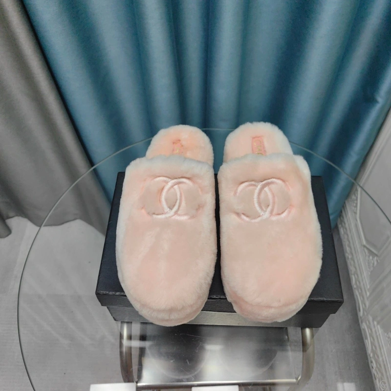 Compact Chxnxl Slippers 127937