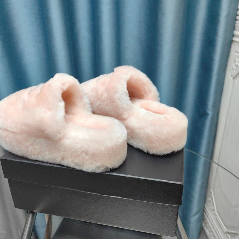 Compact Chxnxl Slippers 127937