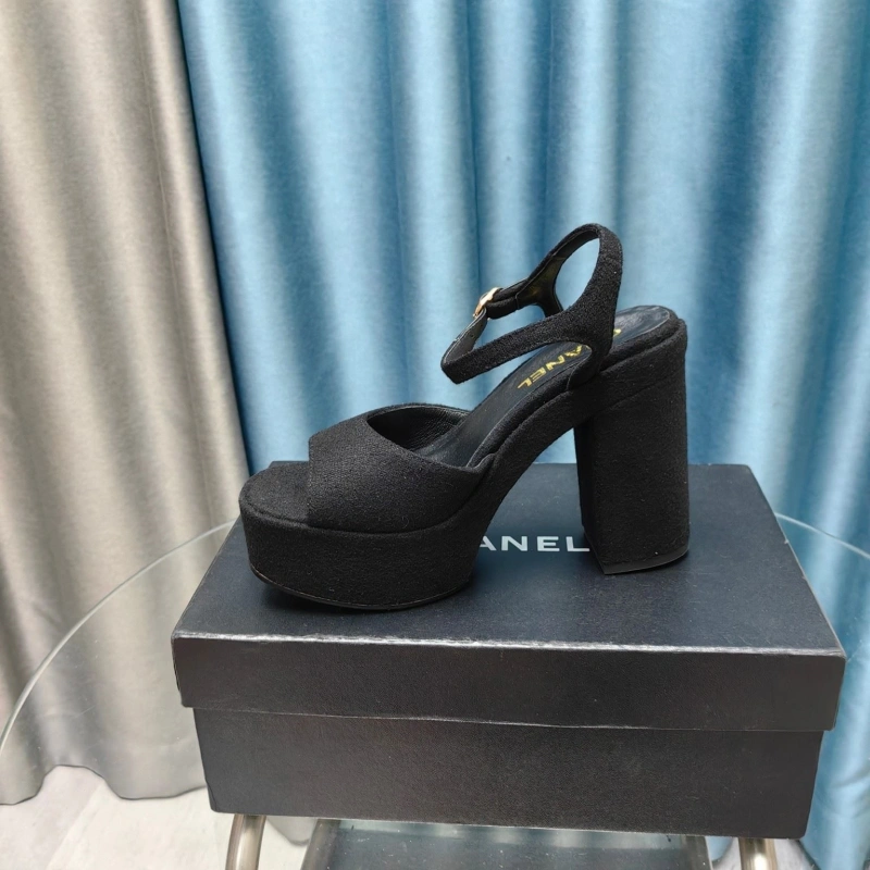 SportInspired Chxnxl Sandals 128302