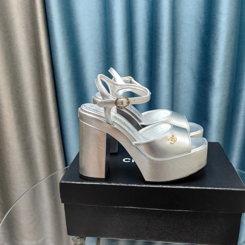 Elegant Chxnxl Sandals 128299