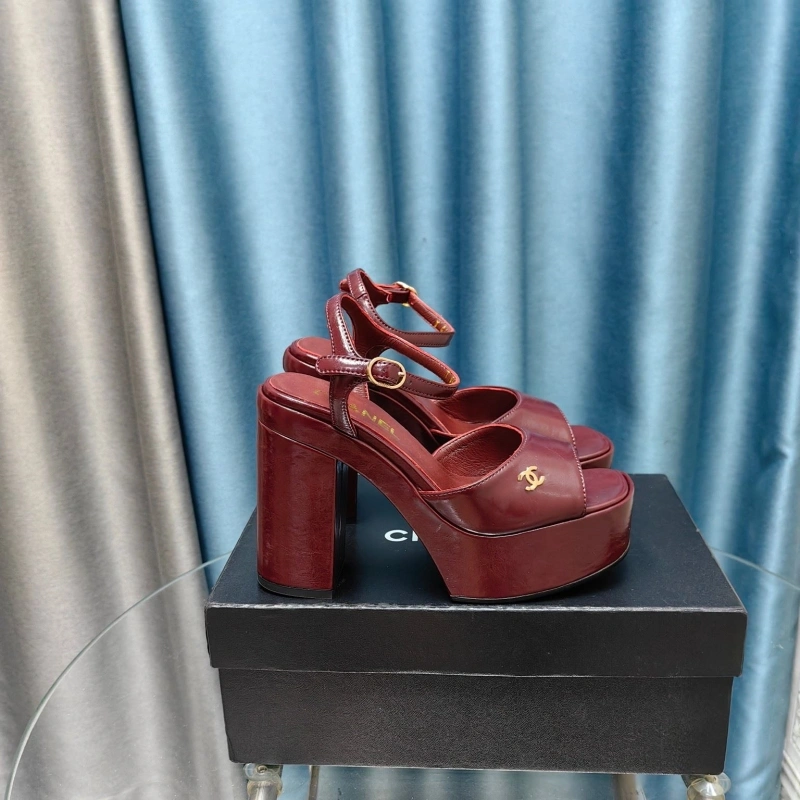 Chxnxl Sandals Bold 128297
