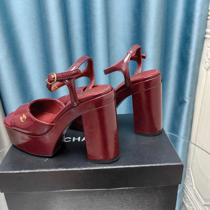 Chxnxl Sandals Bold 128297