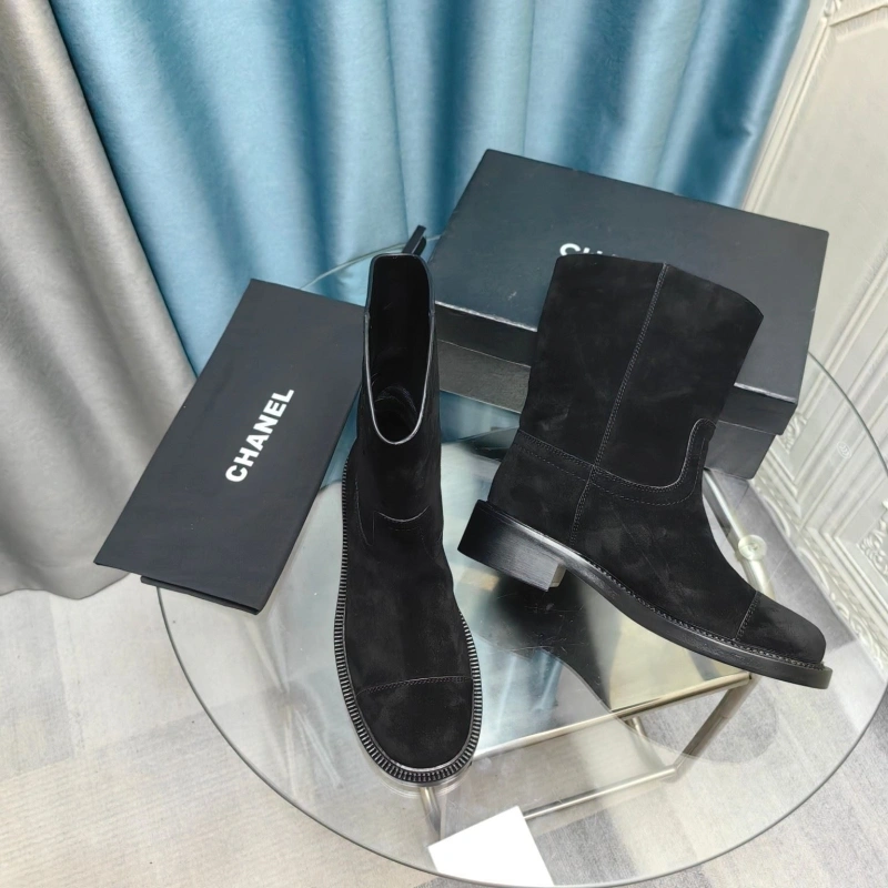 Timeless Chxnxl Boots 129581