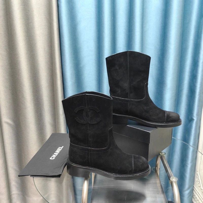 Timeless Chxnxl Boots 129581