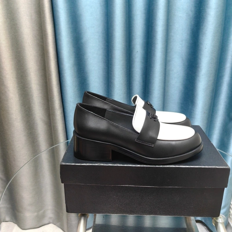 Reliable Chxnxl Leather Shoes 128709