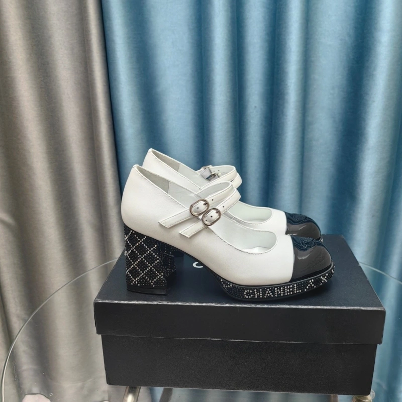 HighQuality Chxnxl Sandals 128293