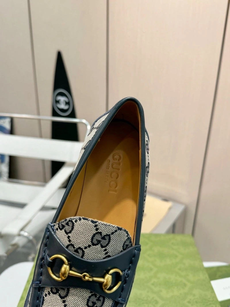 Resilient Gxccx Leather Shoes 162301