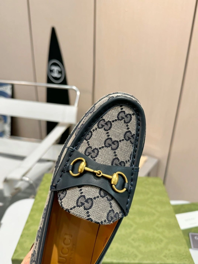 Resilient Gxccx Leather Shoes 162301