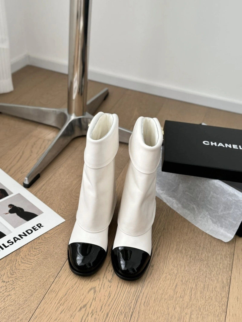 Trendy Chxnxl Boots 129592