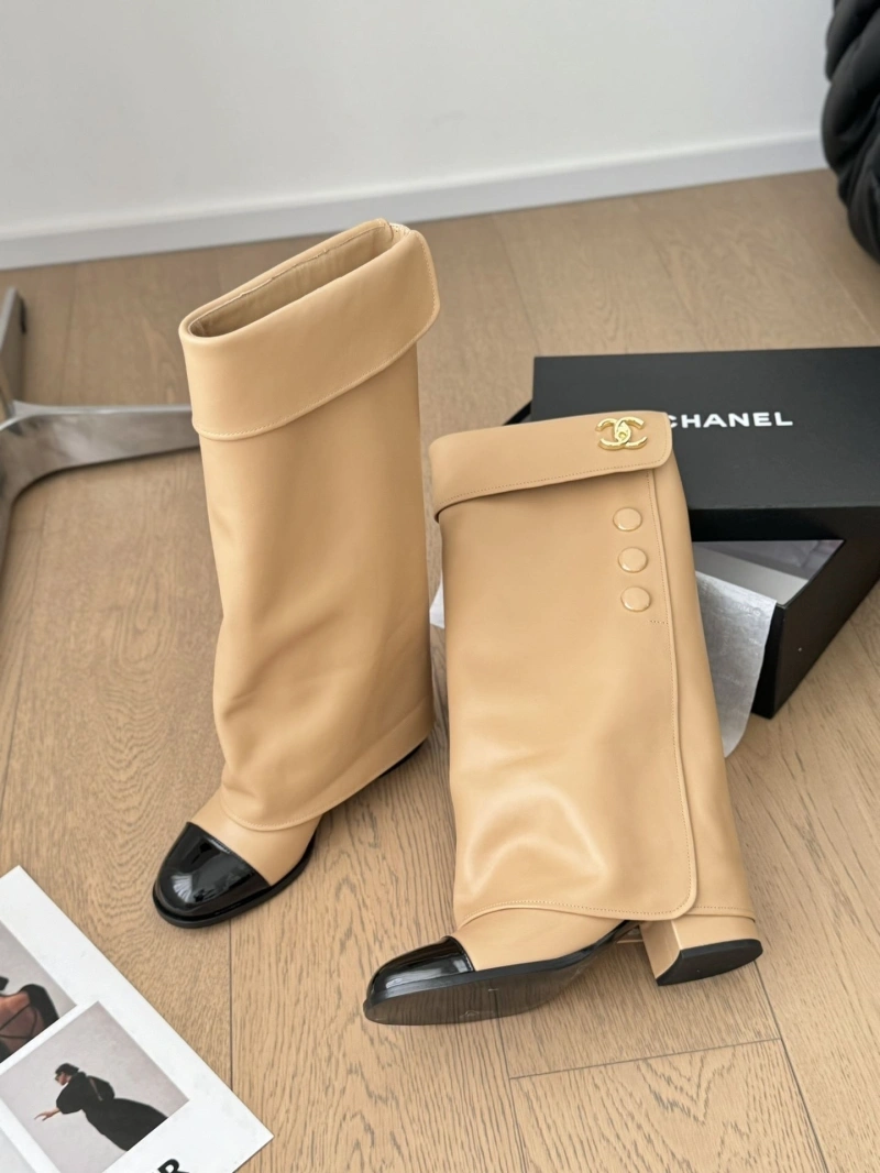 Vibrant Chxnxl Boots 129589
