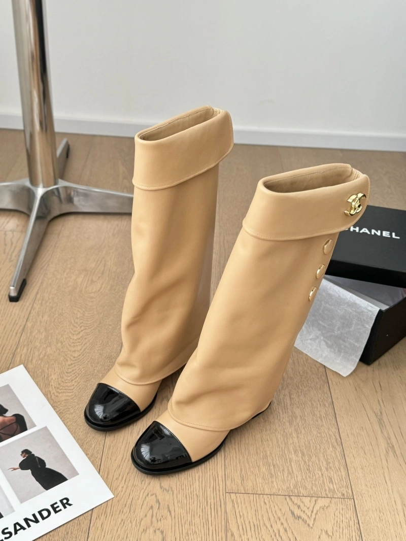 Vibrant Chxnxl Boots 129589