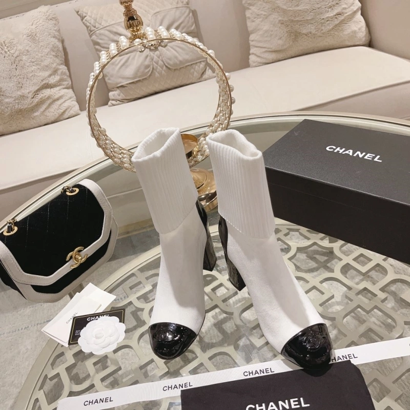 WellDesigned Chxnxl Boots 129587