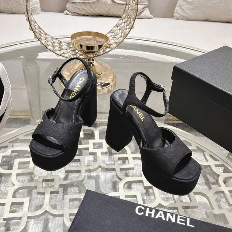 Refined Chxnxl Sandals 128289