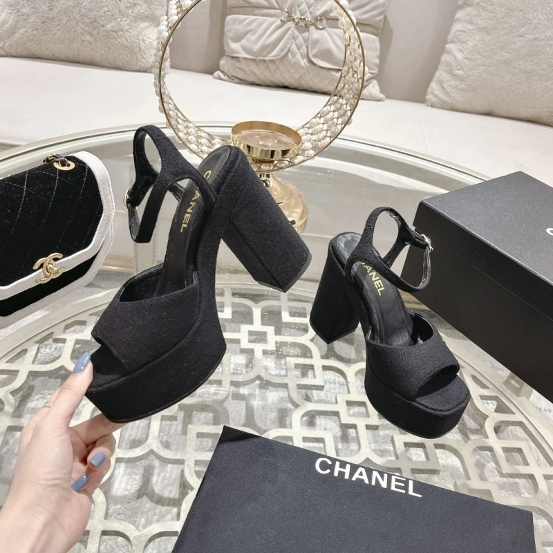 Refined Chxnxl Sandals 128289
