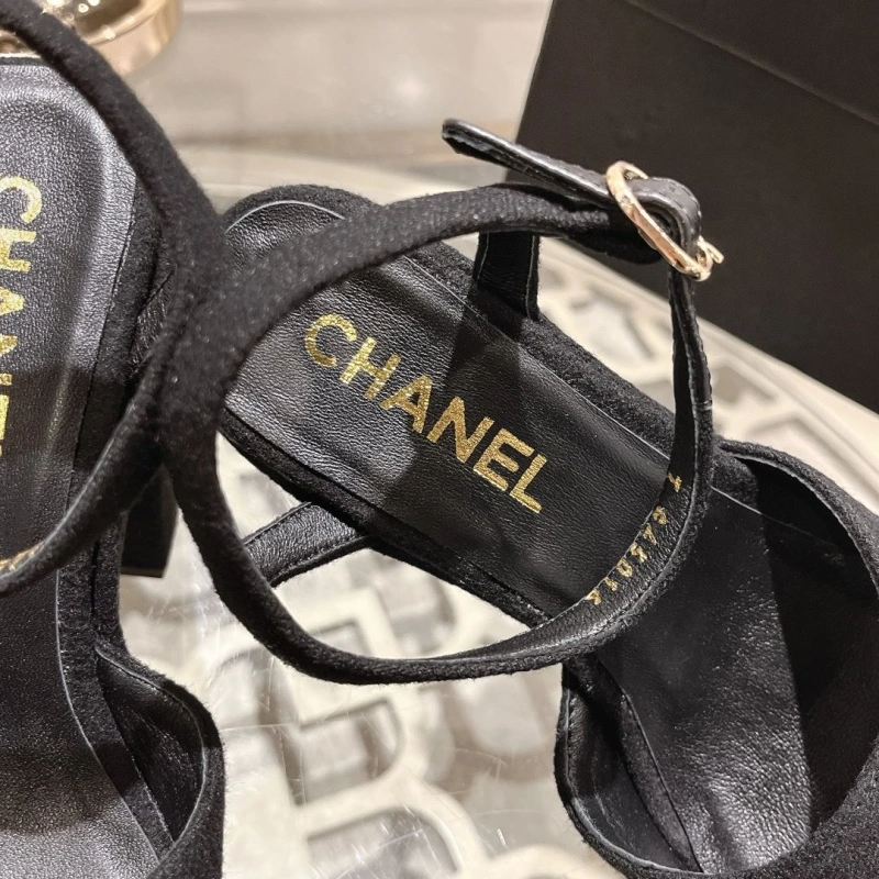 Refined Chxnxl Sandals 128289