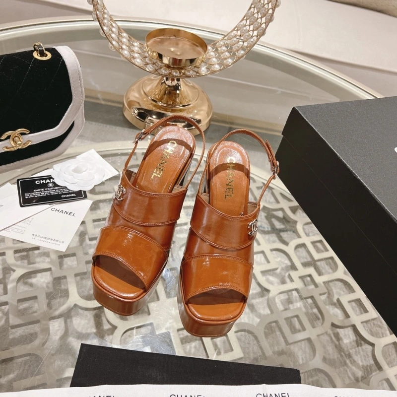 Cozy Chxnxl Sandals 128261