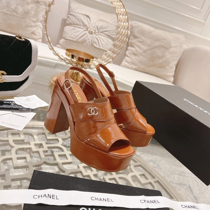 Cozy Chxnxl Sandals 128261