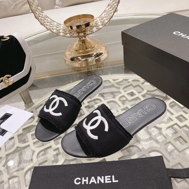 Chxnxl Slippers EyeCatching 127933