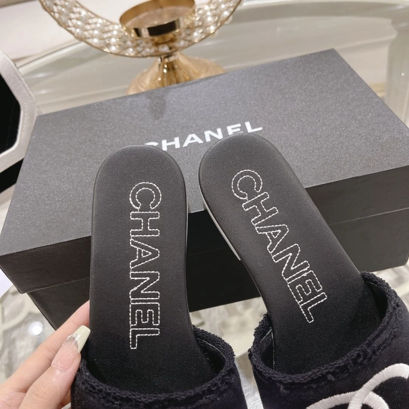 Chxnxl Slippers EyeCatching 127933