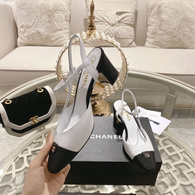 Durable Chxnxl Sandals 128265