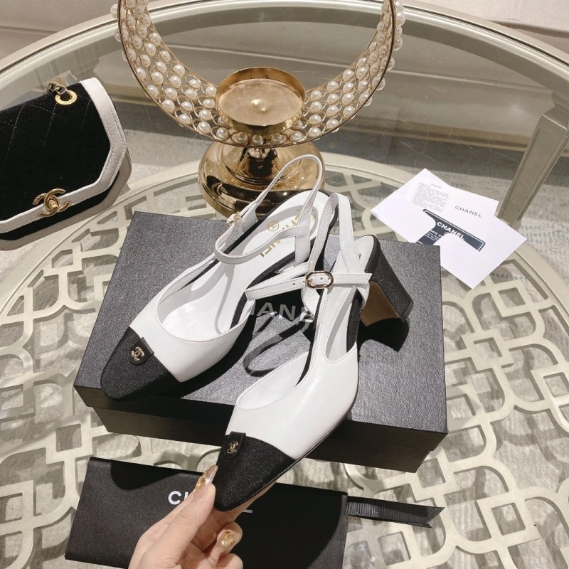 Durable Chxnxl Sandals 128265