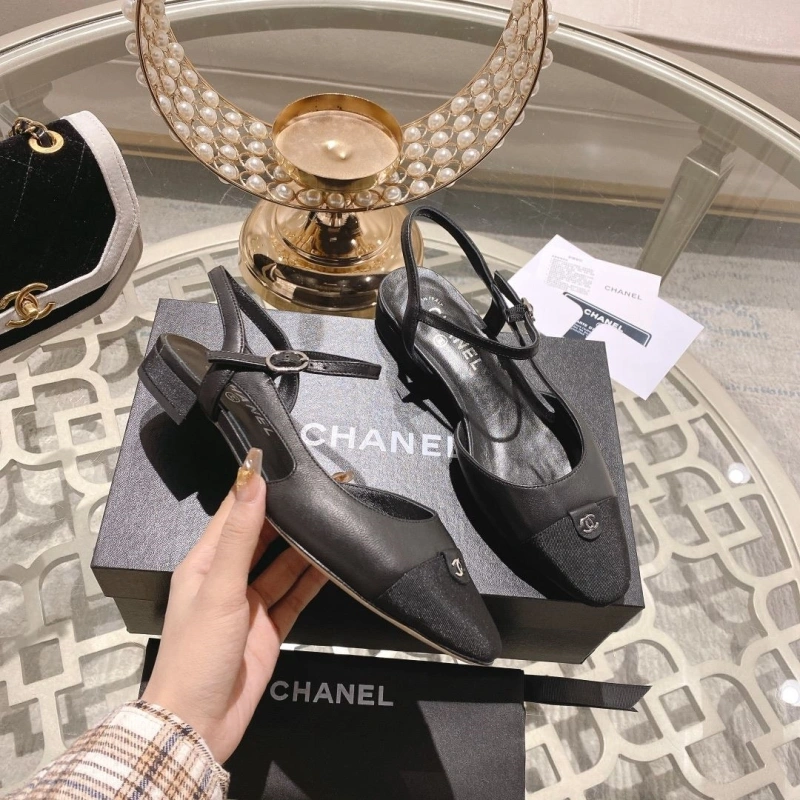 UrbanStyle Chxnxl Sandals 128273