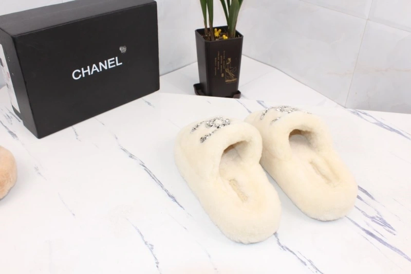 Sophisticated Chxnxl Slippers 127927