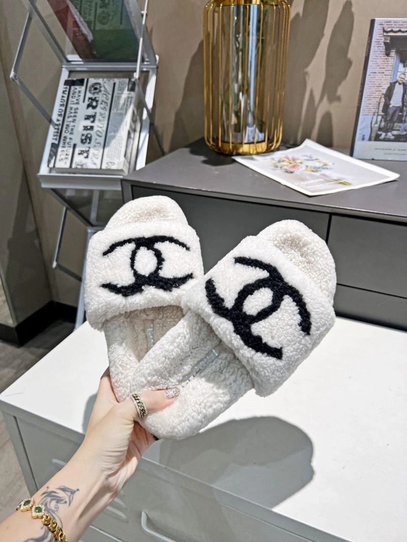 Chxnxl Slippers StreetReady 127923