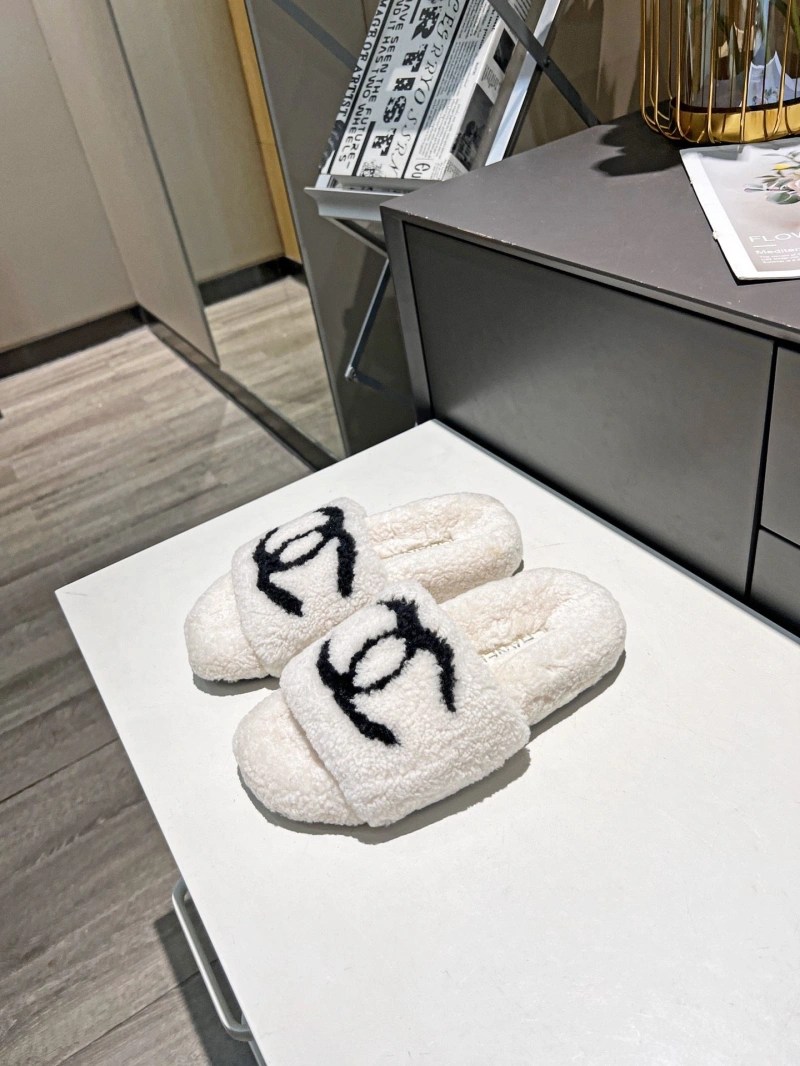 Chxnxl Slippers StreetReady 127923