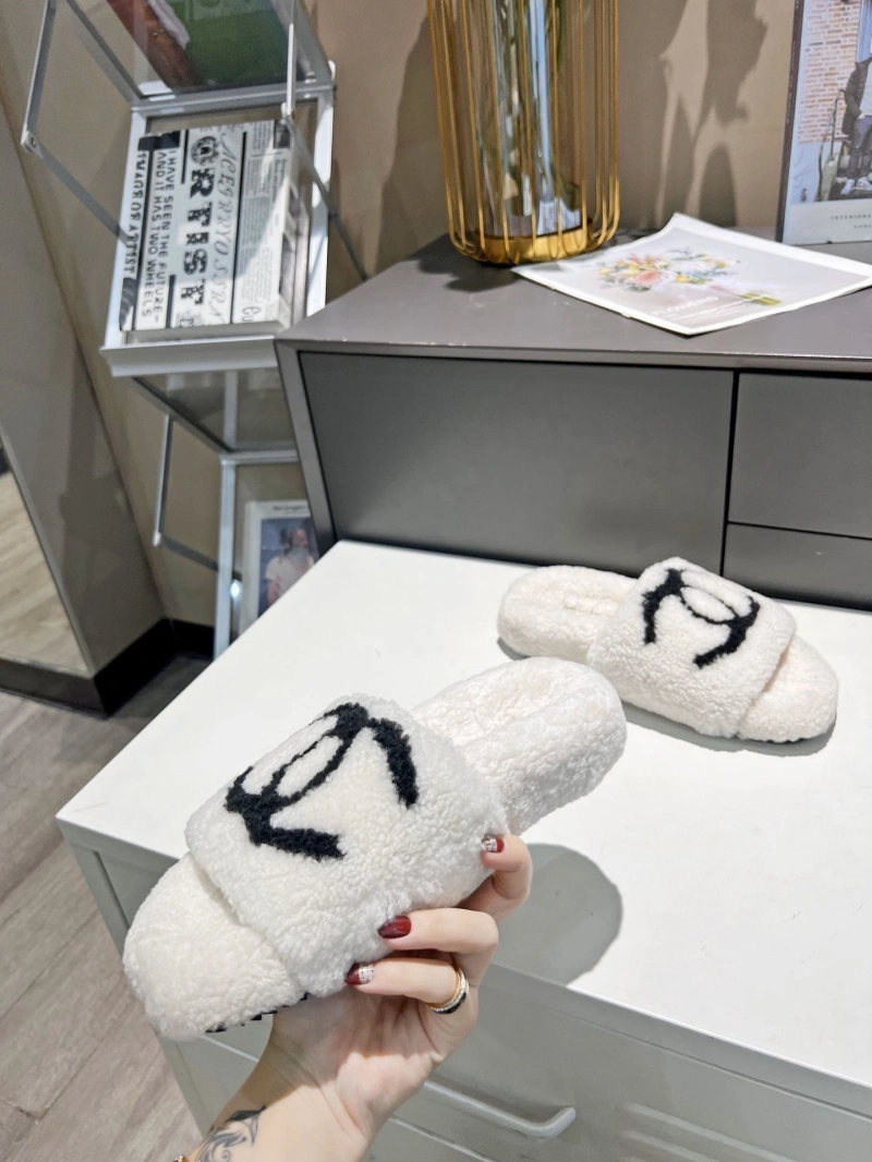 Chxnxl Slippers StreetReady 127923