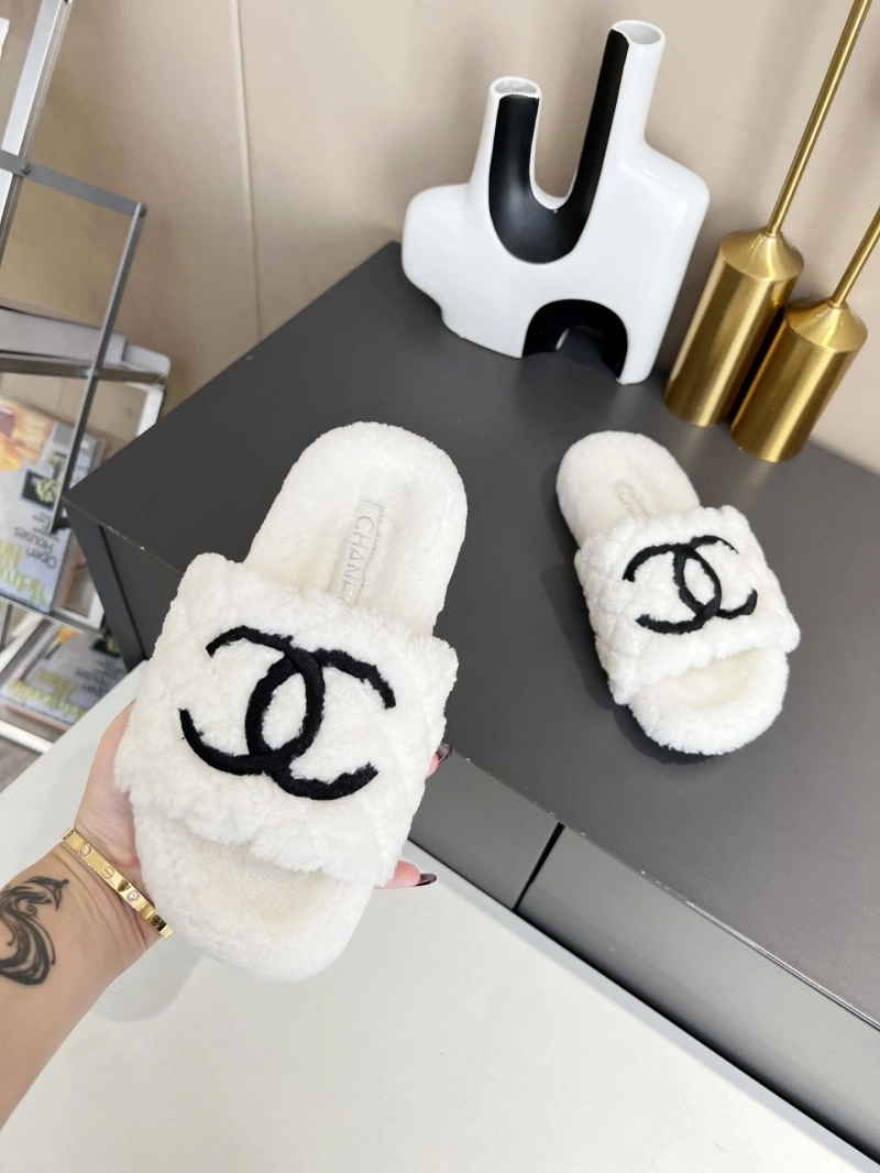 Chxnxl Slippers WellDesigned 127907